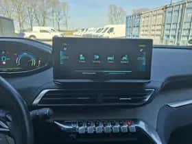 Peugeot 3008 (2022) thumbnail 13