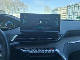 Peugeot 3008 (2022) thumbnail 19