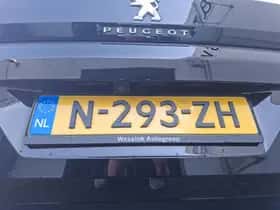 Peugeot 3008 (2022) thumbnail 7