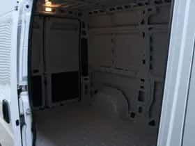 Peugeot Boxer (2024) thumbnail 24