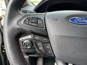 Ford EcoSport (2019) thumbnail 17