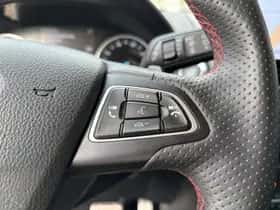 Ford EcoSport (2019) thumbnail 18