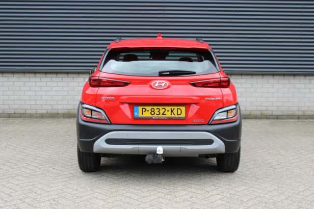 Hyundai Kona (2022) thumbnail 6