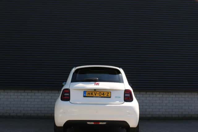 Fiat 500 (2025) thumbnail 6