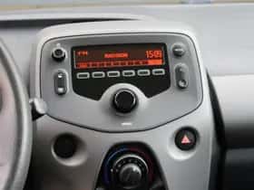 Peugeot 108 (2021) thumbnail 19