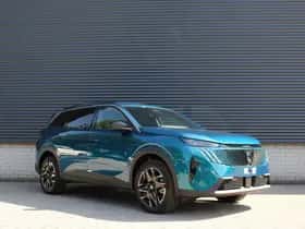 Peugeot 5008 (2025) thumbnail 3