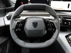 Peugeot 5008 (2025) thumbnail 16