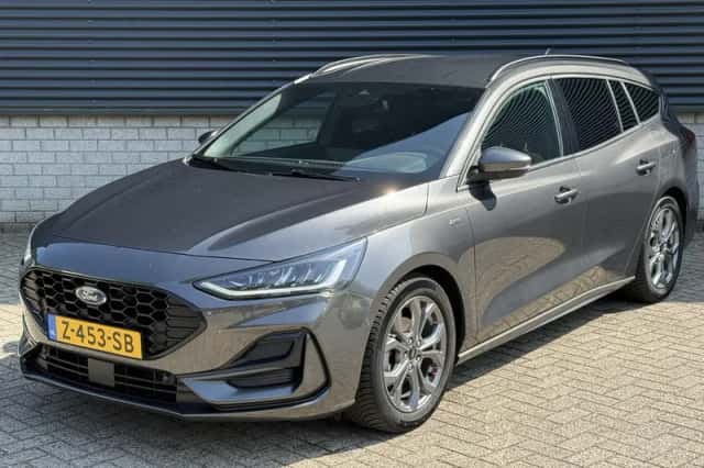 Ford Focus (2024) thumbnail 2