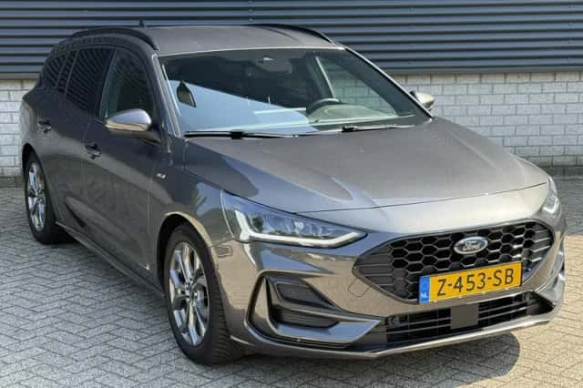 Ford Focus (2024) thumbnail 4