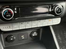 Hyundai Kona (2021) thumbnail 21