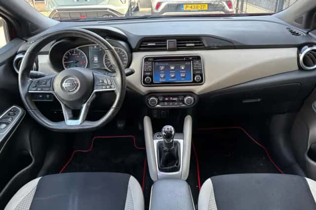 Nissan Micra (2017) thumbnail 12