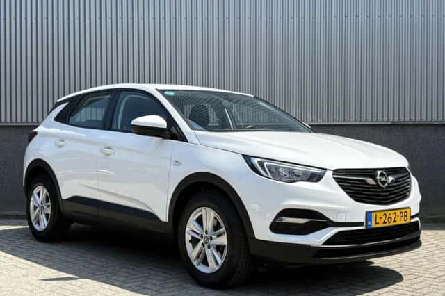 Opel Grandland X (2021) thumbnail 3