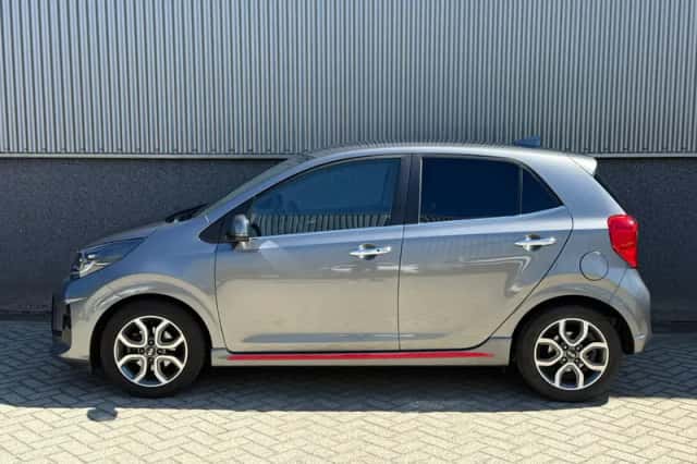 Kia Picanto (2021) thumbnail 2