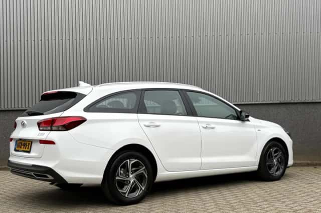 Hyundai i30 (2025) thumbnail 5