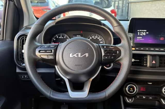 Kia Picanto (2024) thumbnail 13