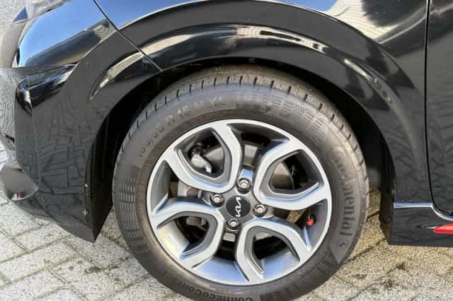 Kia Picanto (2024) thumbnail 25