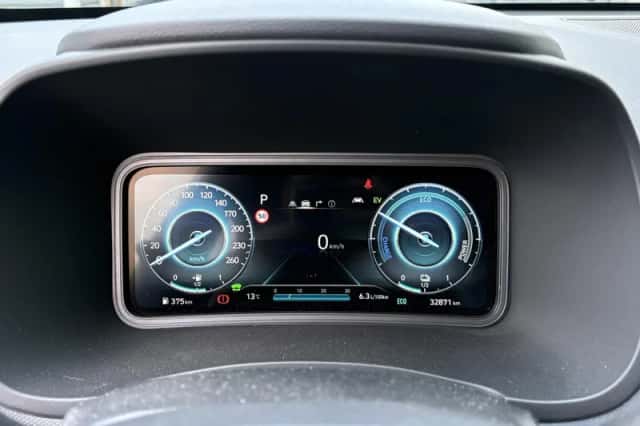 Hyundai Kona (2022) thumbnail 16