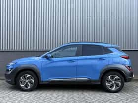 Hyundai Kona (2022) thumbnail 8