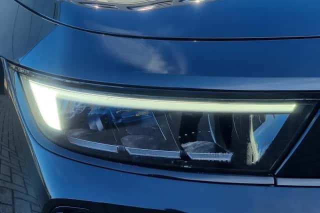 Opel Astra (2022) thumbnail 36