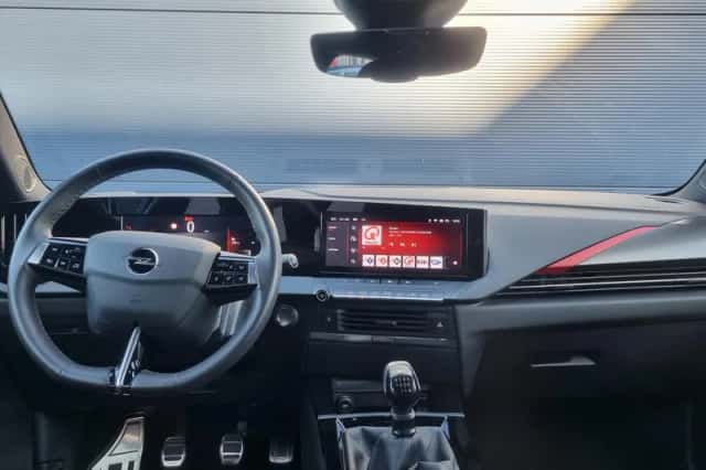 Opel Astra (2022) thumbnail 37