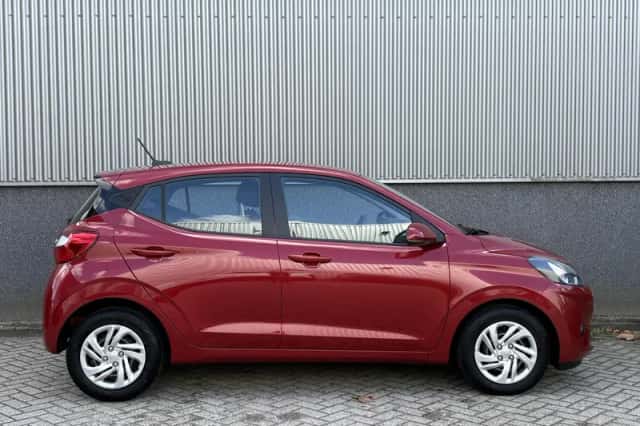 Hyundai i10 (2021) thumbnail 4