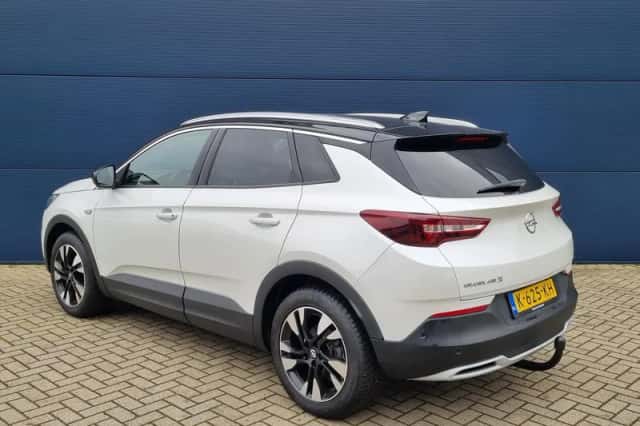 Opel Grandland X (2021) thumbnail 4