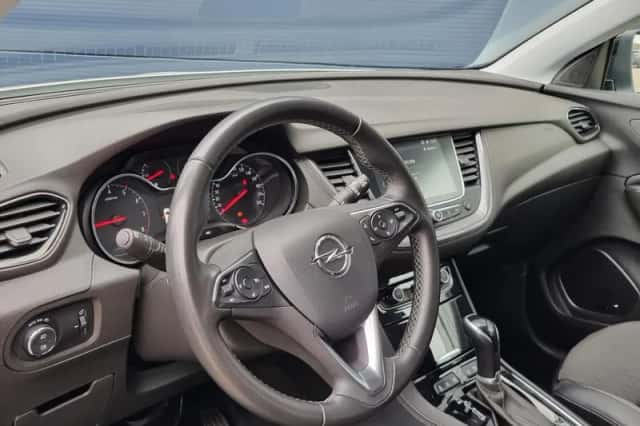 Opel Grandland X (2021) thumbnail 10