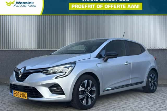 Renault Clio (2024) thumbnail 1