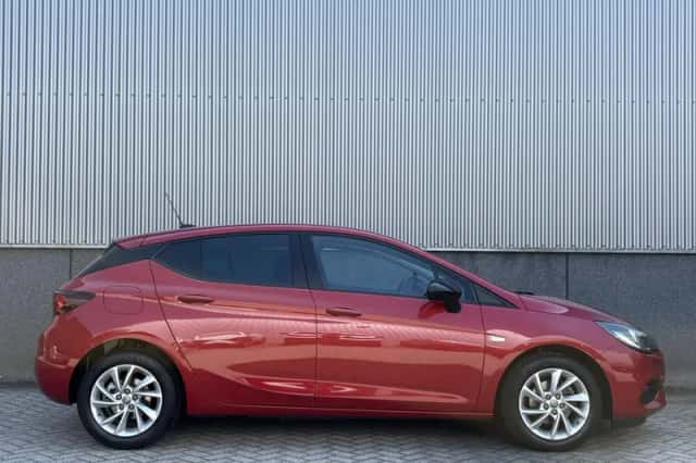 Opel Astra (2021) thumbnail 4