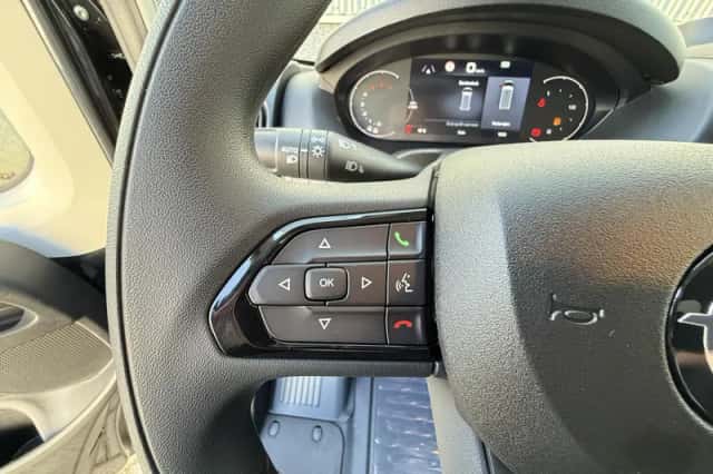 Opel Movano (2024) thumbnail 11