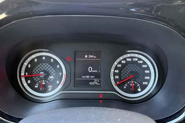 Hyundai i10 (2022) thumbnail 16
