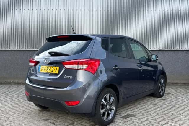 Hyundai ix20 (2017) thumbnail 6