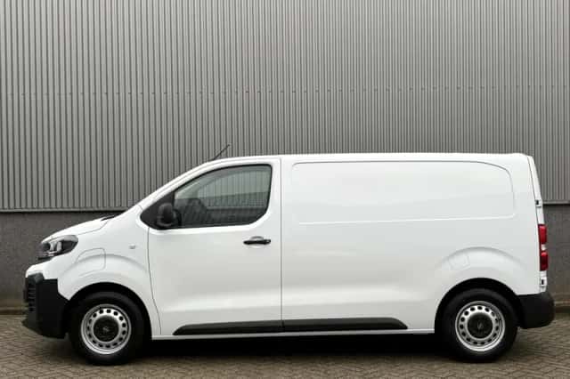 Opel Vivaro-e (2025) thumbnail 9