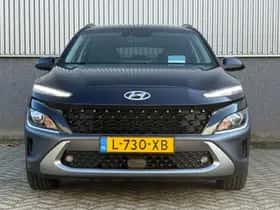 Hyundai Kona (2021) thumbnail 2