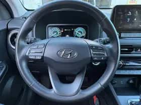 Hyundai Kona (2021) thumbnail 13