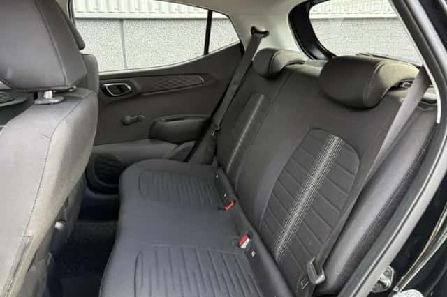Hyundai i10 (2024) thumbnail 11