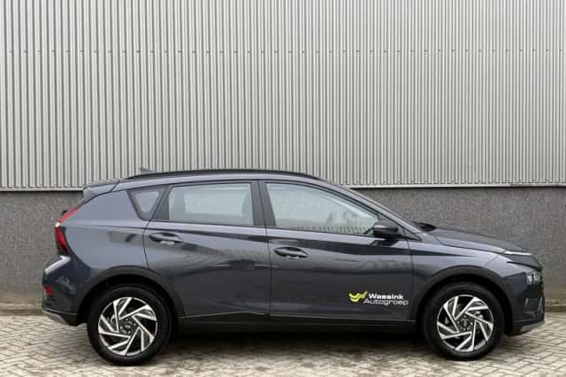 Hyundai Bayon (2025) thumbnail 4