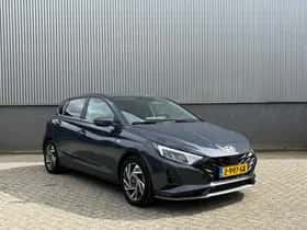 Hyundai i20 (2024) thumbnail 3
