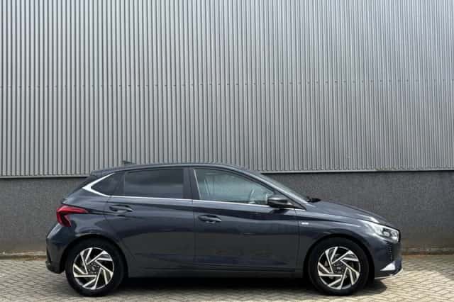 Hyundai i20 (2024) thumbnail 4