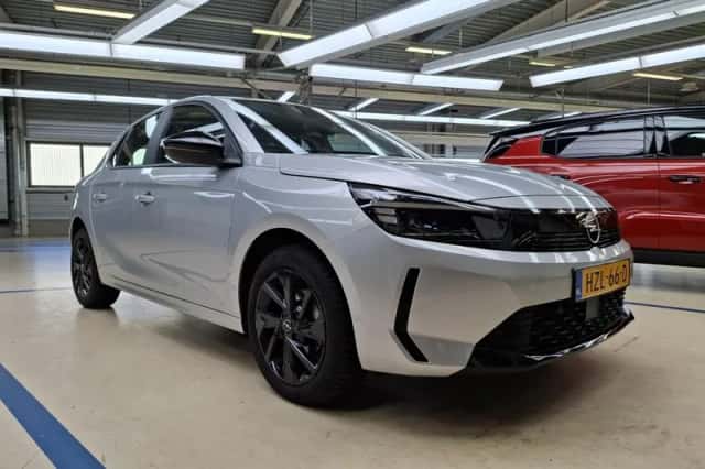 Opel Corsa (2025) thumbnail 2