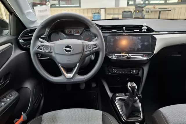 Opel Corsa (2025) thumbnail 5