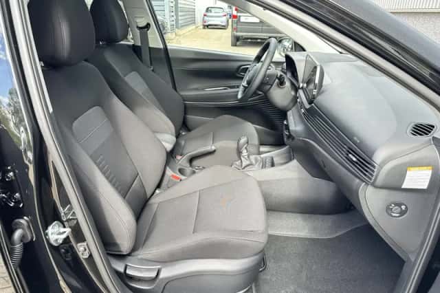 Hyundai Bayon (2024) thumbnail 16