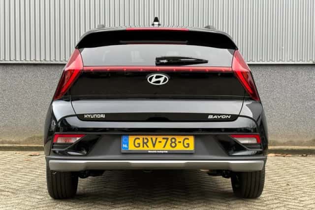 Hyundai Bayon (2024) thumbnail 6