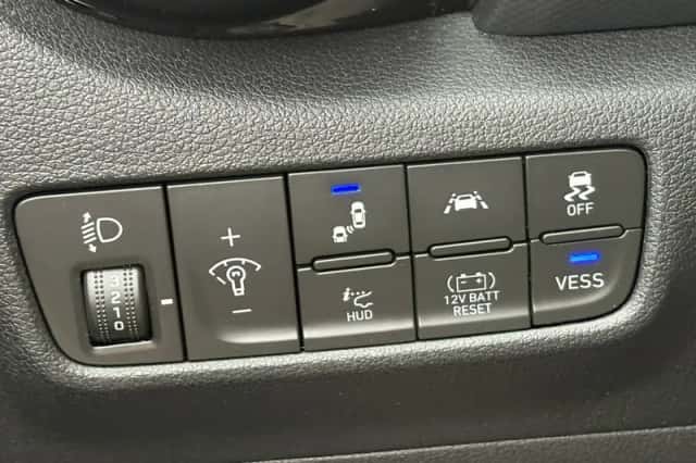 Hyundai Kona (2020) thumbnail 23
