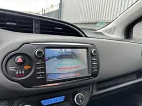 Toyota Yaris (2020) thumbnail 17
