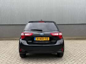 Toyota Yaris (2020) thumbnail 6