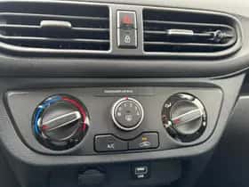 Hyundai i10 (2023) thumbnail 19