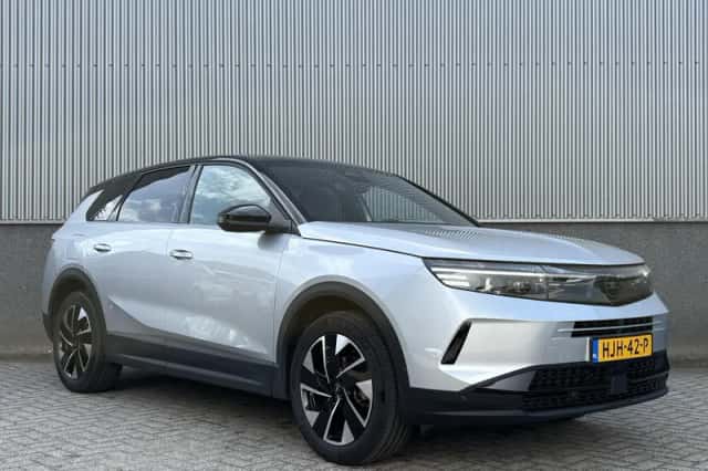 Opel Grandland (2025) thumbnail 3