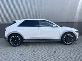 Hyundai Ioniq 5 (2025) thumbnail 5