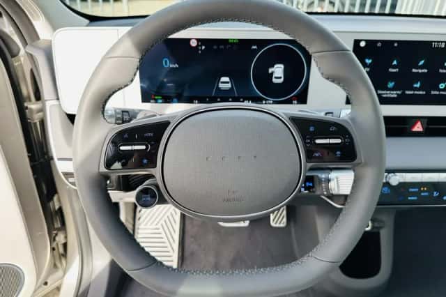 Hyundai Ioniq 5 (2025) thumbnail 24